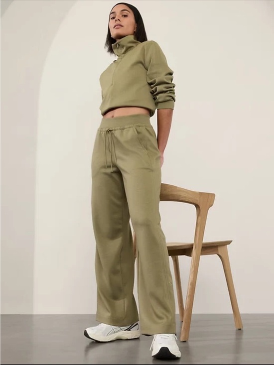 Athleta Pants - Athleta Allure High Rise Wide Leg Pant size XL Tall olive green